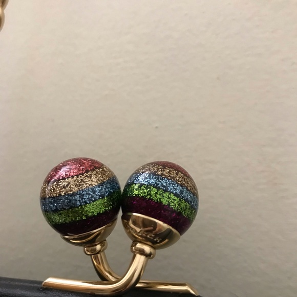 COACH CROSSBODY WITH GOLD STRAP - Picture 3 of 5